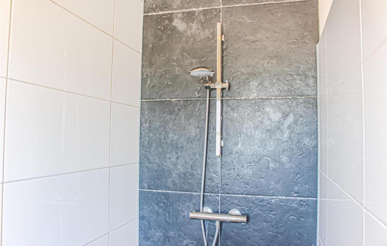 2 Bedroom Awesome Home In Udenhout Ngoại thất bức ảnh