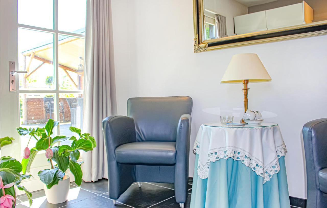 2 Bedroom Awesome Home In Udenhout Ngoại thất bức ảnh